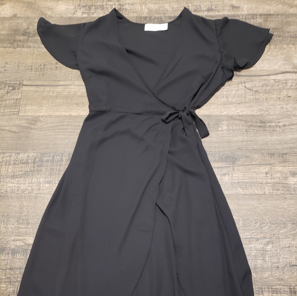 Time & tru wrap around dress black